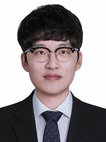 정우혁 사진